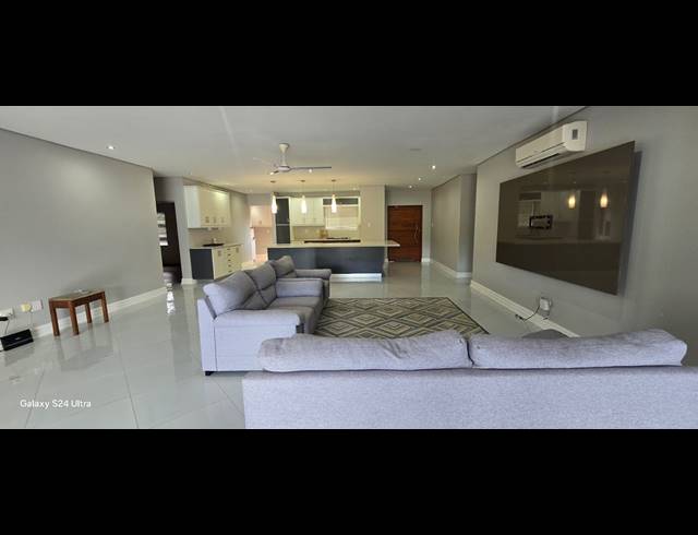 4 BEDROOM HOUSE TO LET IN MEER EN SEE